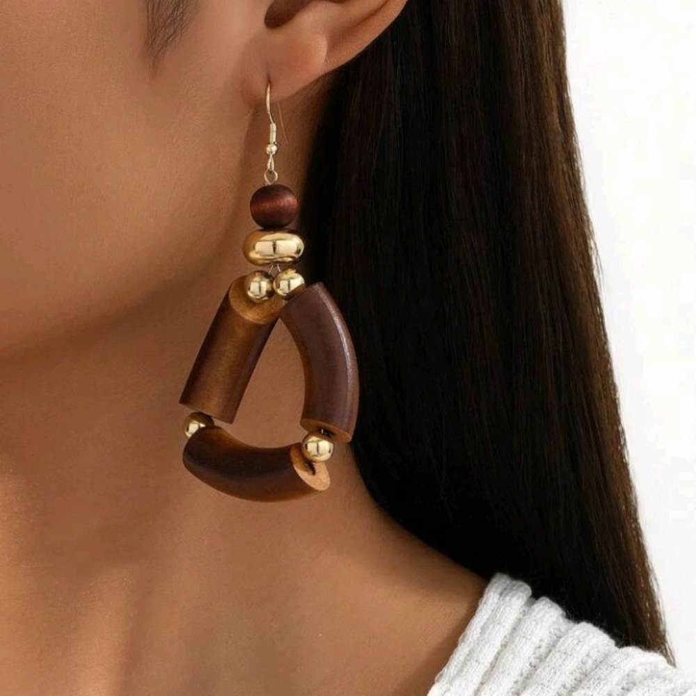 Wood & gold earrings